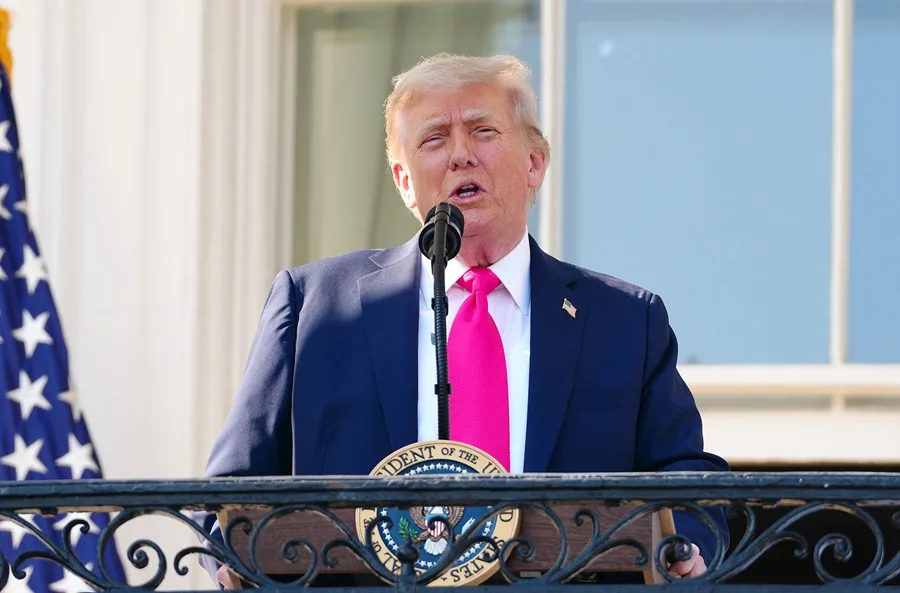 Trump sube aranceles
