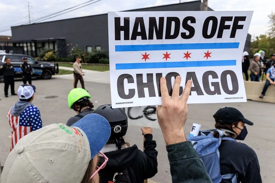 ICE intensifica redadas en Chicago