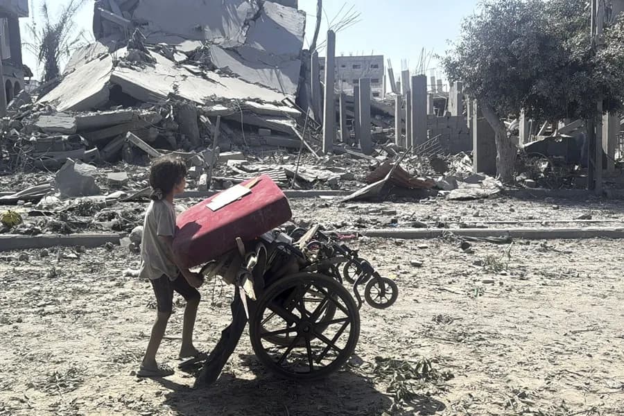 Israel bombardea Gaza en plena negociación de paz
