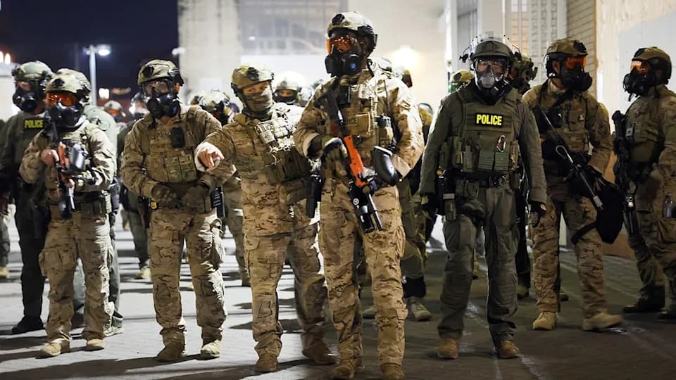 Operativo de ICE deja más de mil migrantes detenidos
