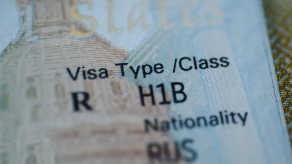 Tarifa a visa H-1B dejaría sin médicos a pueblos rurales