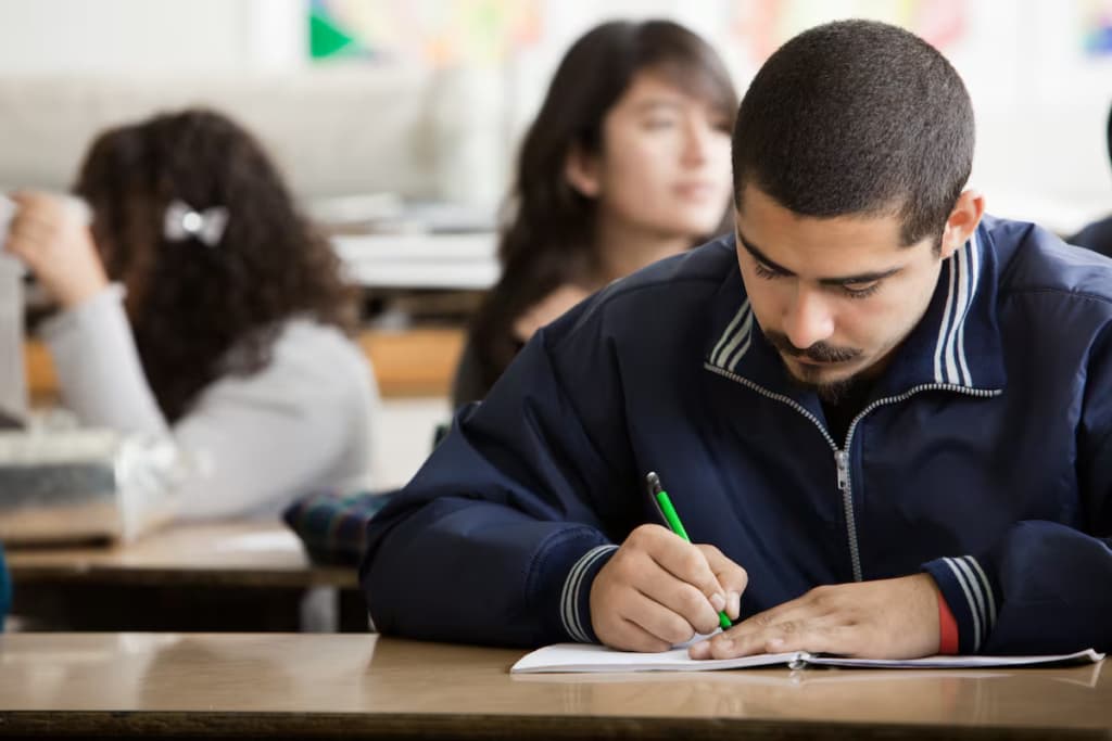 Eres indocumentado o estudiante? California te dará hasta $13,000