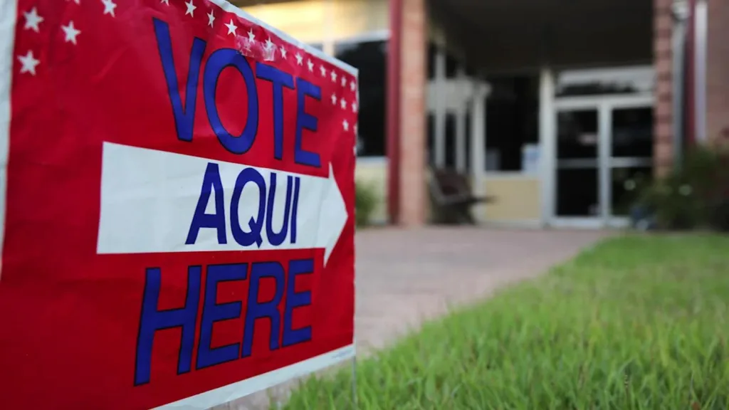 ¿Está el voto latino en riesgo en Estados Unidos?