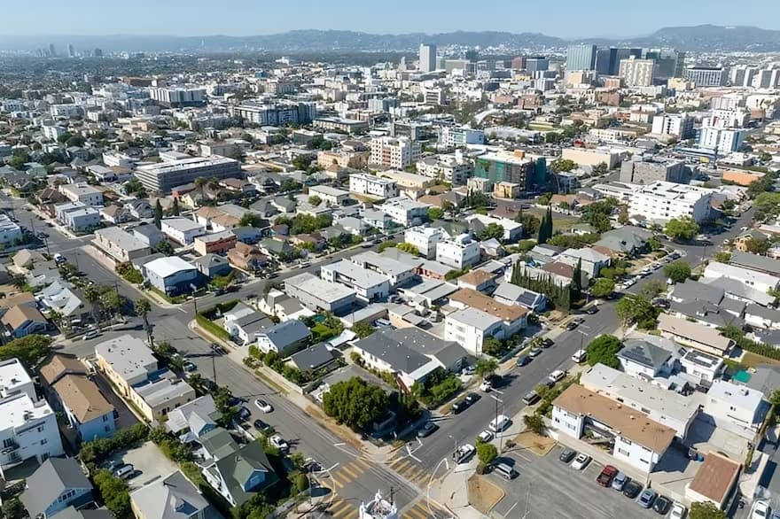 Los Ángeles: el barrio latino donde migrantes viven sin miedo