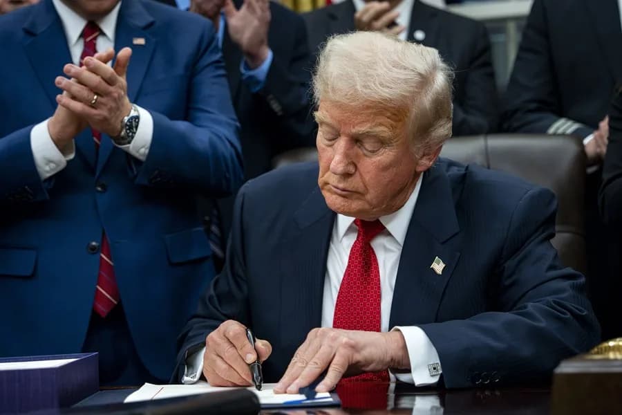 Trump firma ley para liberar archivos de Epstein, ¿qué implica esto?