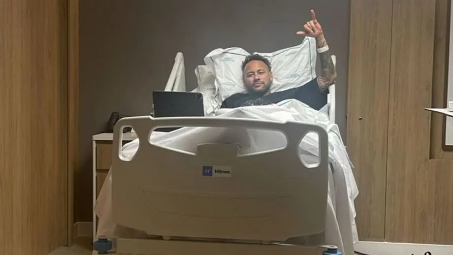 Neymar es operado y lanza promesa rumbo al Mundial 2026