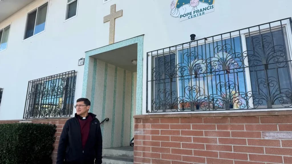California abre centro de recursos para inmigrantes
