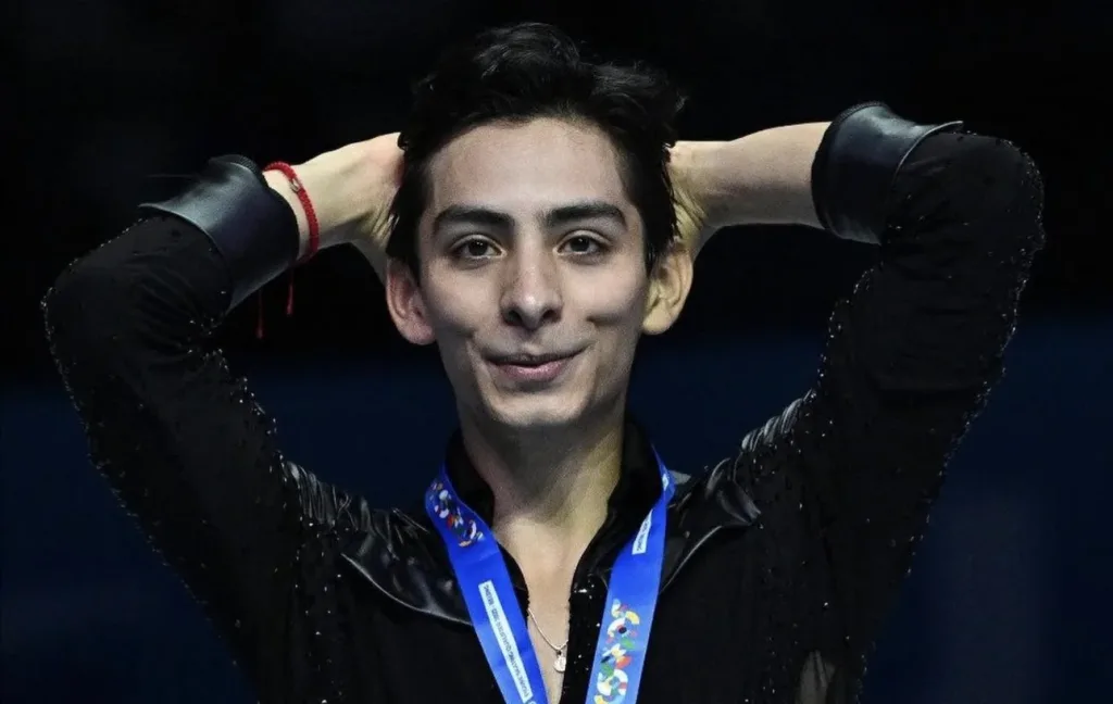 El mexicano Donovan Carrillo clasifica a la final de patinaje artístico