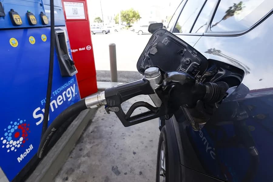 Gasolina a $6