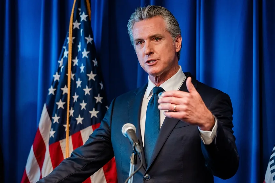 Gavin_Newsom_gobernador_California