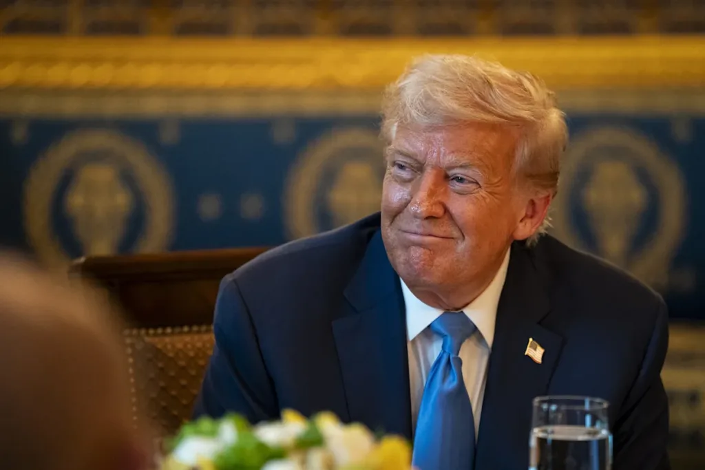 Senado respalda ataques de Trump