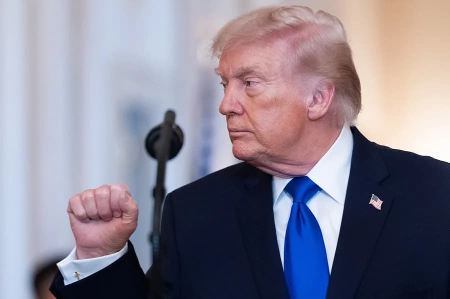 Trump lanza advertencia de ataque masivo contra Irán