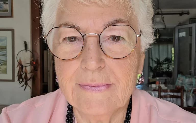 ICE detiene a mujer de 86 años que buscaba a un amor perdido
