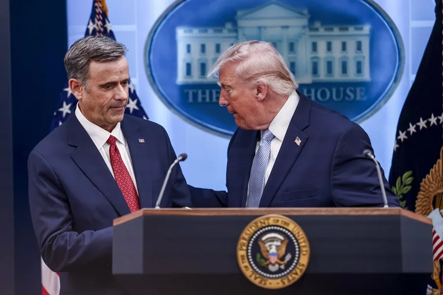 Trump envía al jefe de la CIA