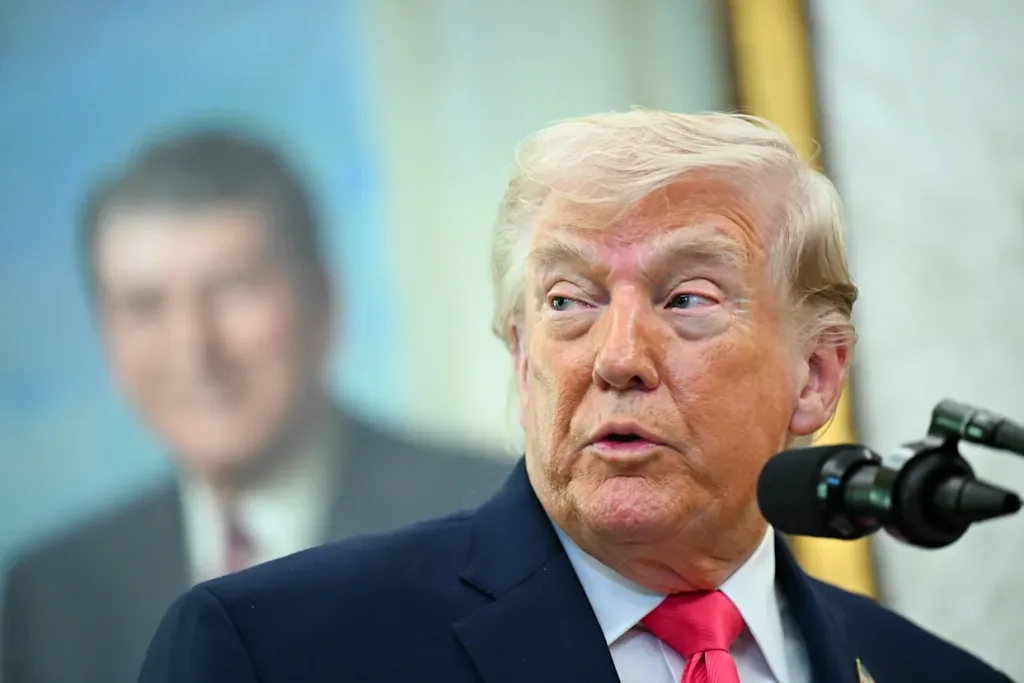 Trump propone "opción nuclear"