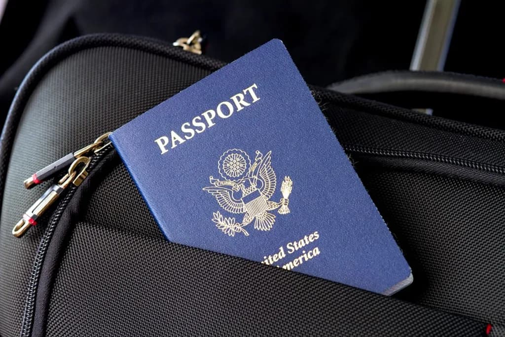 USA revocará pasaportes a padres con deudas