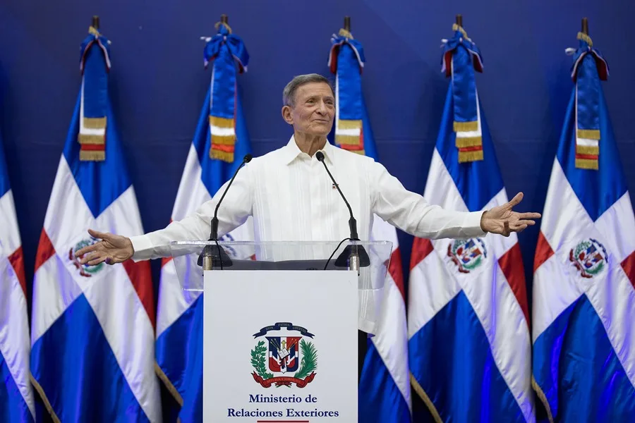 USA enviará 30 migrantes mensuales a República Dominicana