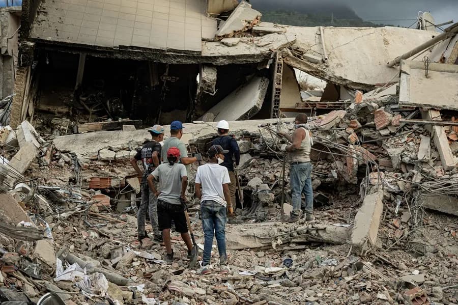EE. UU. enviará más ayuda económica a Venezuela por sismo
