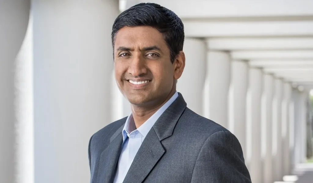Colonos israelíes detienen a congresista demócrata Ro Khanna