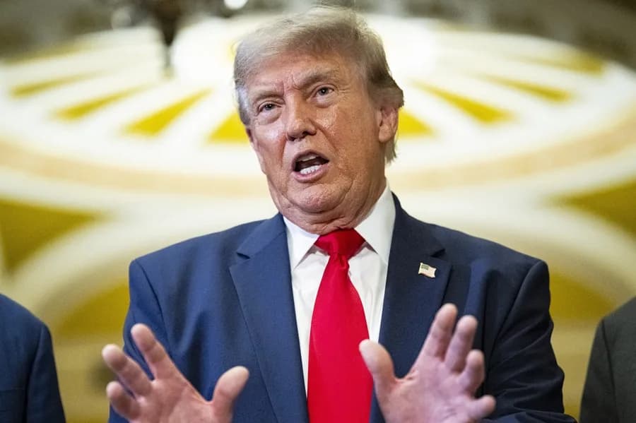 Trump es acusado de perseguir a críticos del ICE
