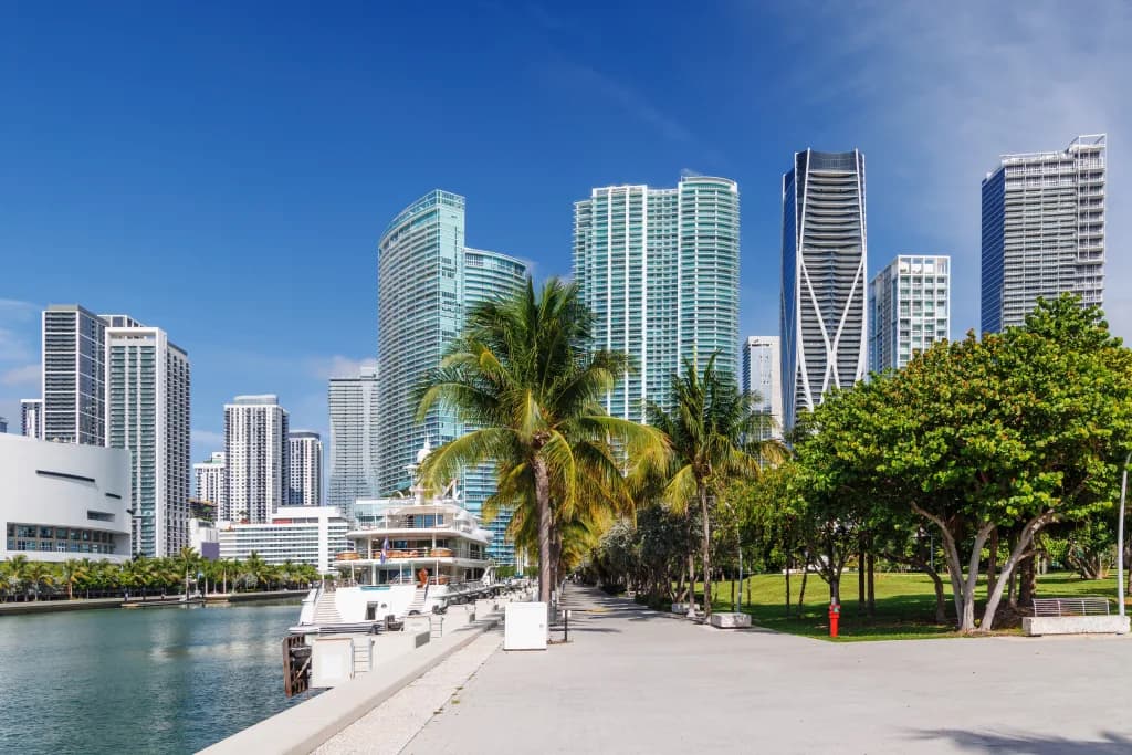 Costo de vida en Miami: ¿Por qué es tan caro para los hispanos vivir ahí?