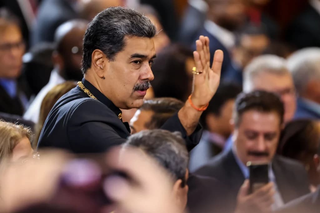 quitó USD 700 millones a Maduro