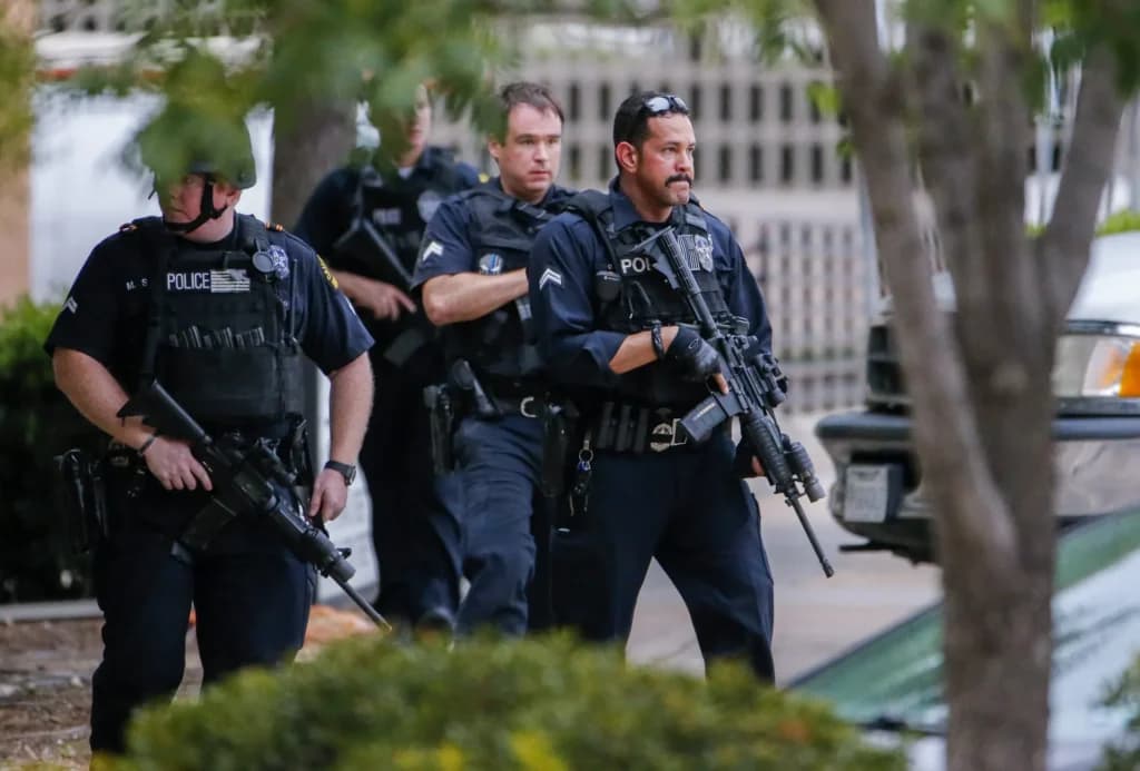 tiroteo en oficina de ICE deja un muerto