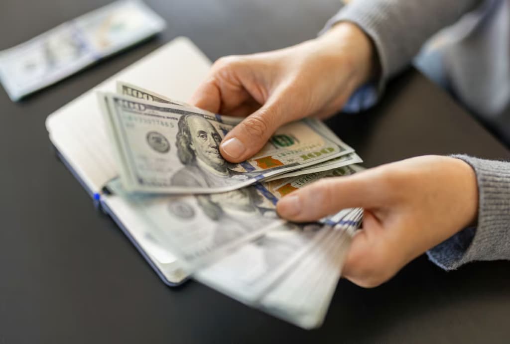 Salario mínimo en Washington: ¿Cuándo cobrarás más?