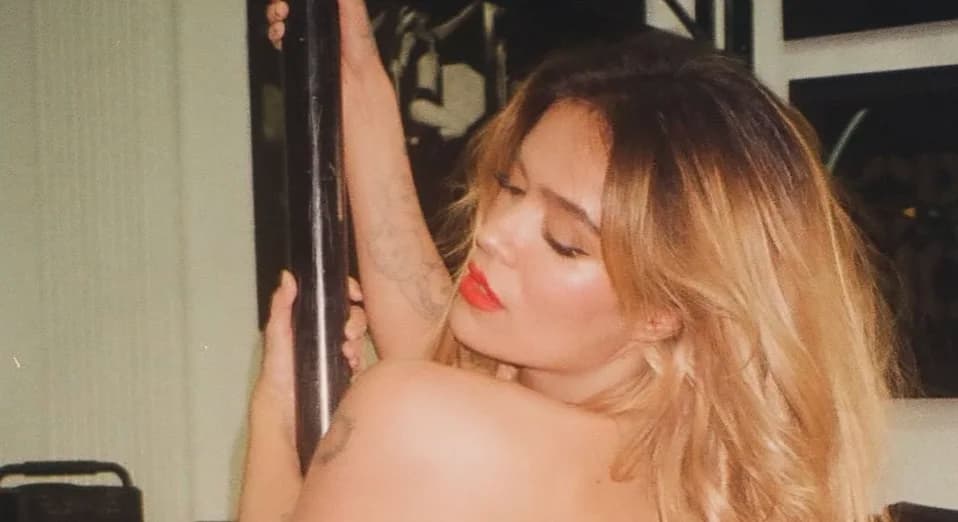 Karol G se apodera del Victoria’s Secret Fashion Show 2025