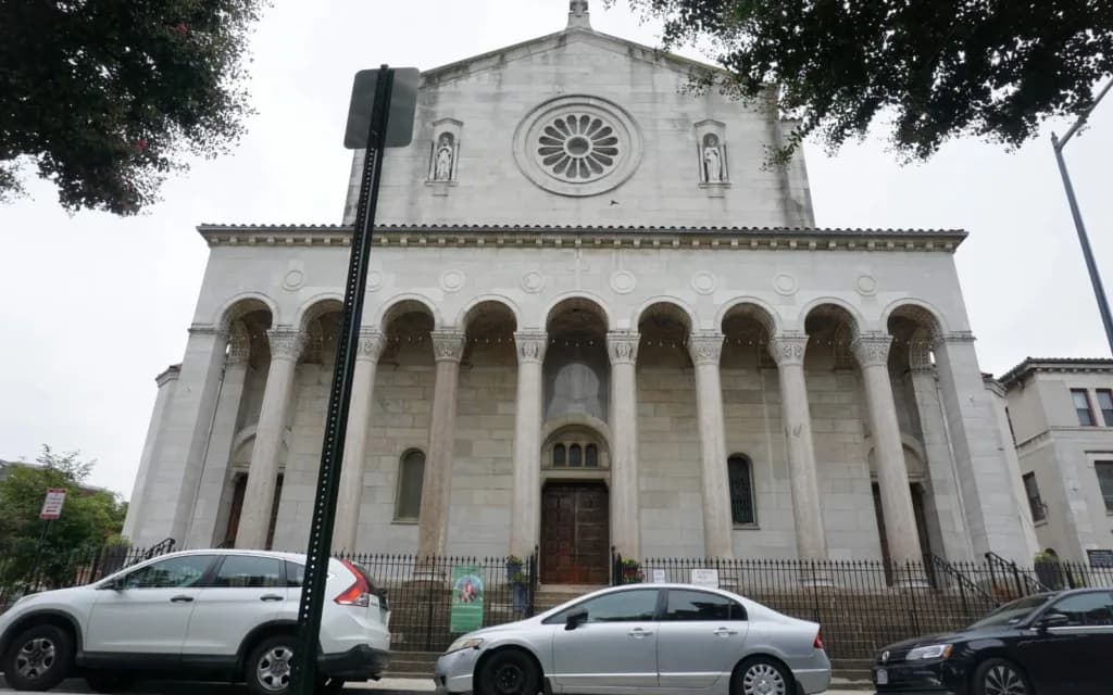 Washington en alerta: migrantes buscan refugio en iglesias