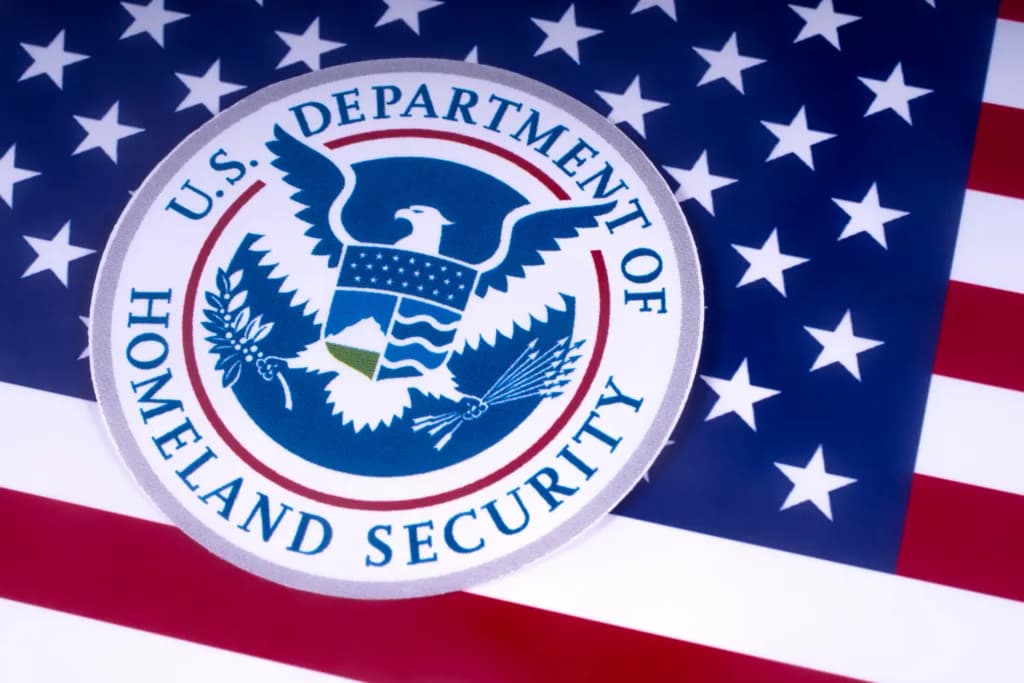 EE.UU. admite su error al arrestar a migrante guatemalteco