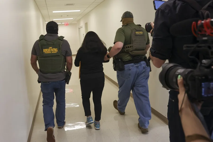 Siete palabras clave para protegerte del ICE