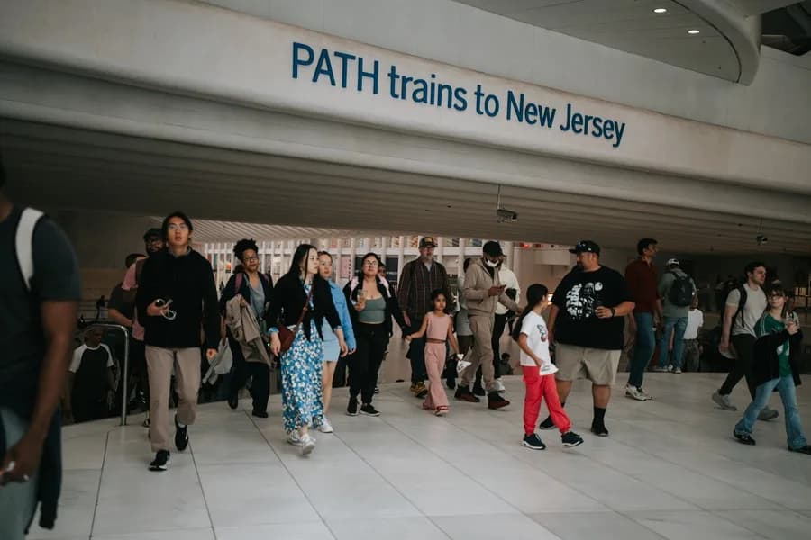 Nueva Jersey impulsa tres leyes clave para latinos en 2026