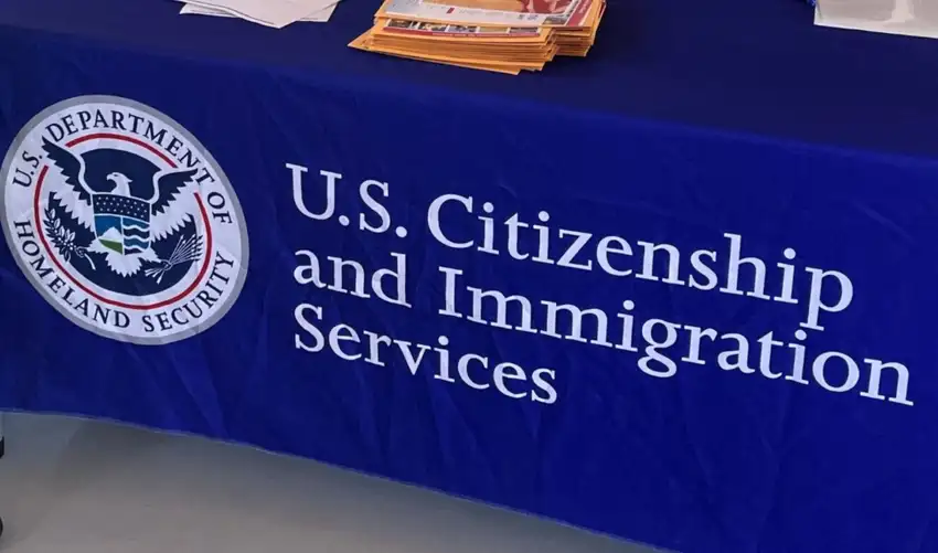 Alerta USCIS: El formulario I-246 subiría un 387% pronto