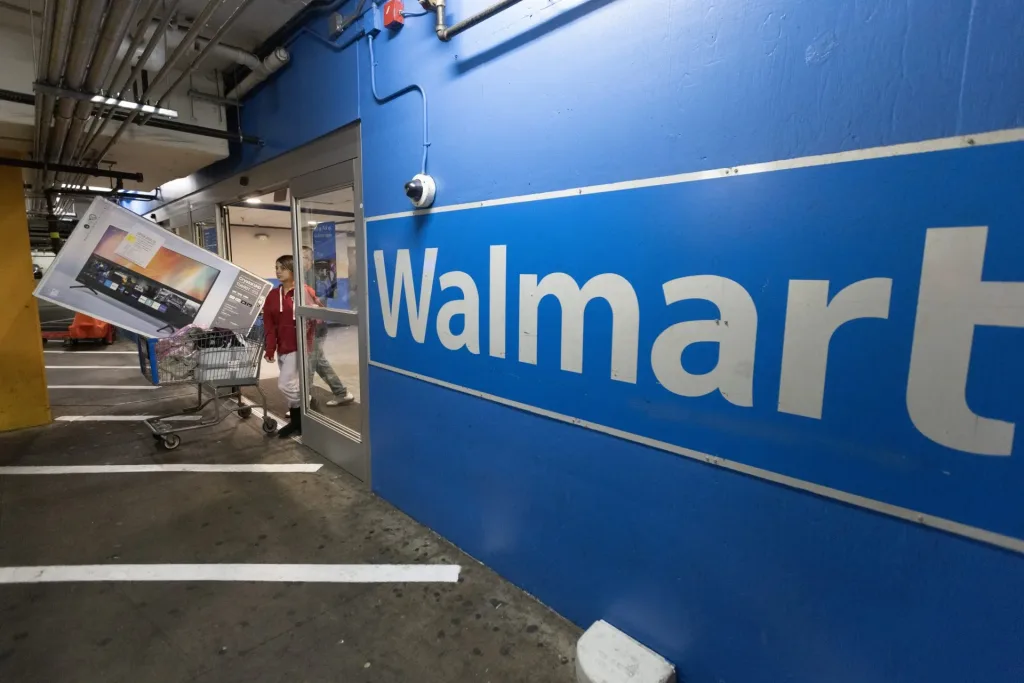 Costco, Walmart y Target suben precios