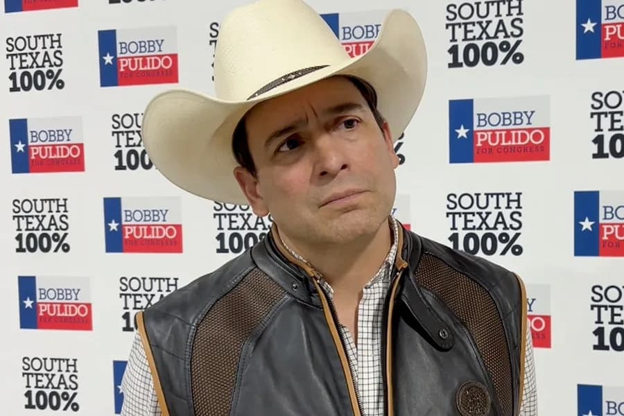 Bobby Pulido: El ganador del Grammy que gana las primarias en Texas