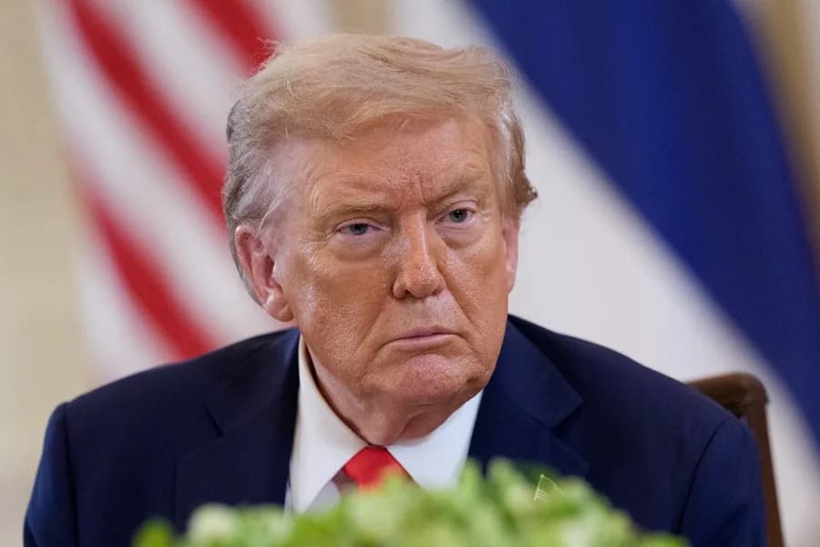Trump acusa fraude en elecciones de Virginia