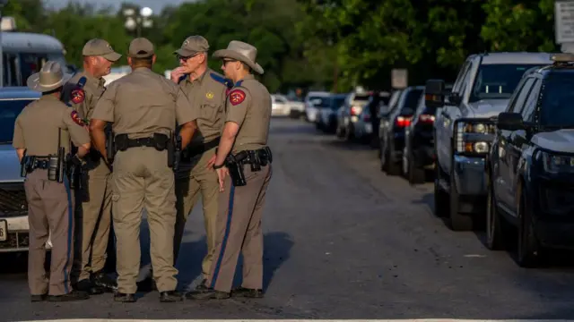 Abuso escolar en Texas tortura policial