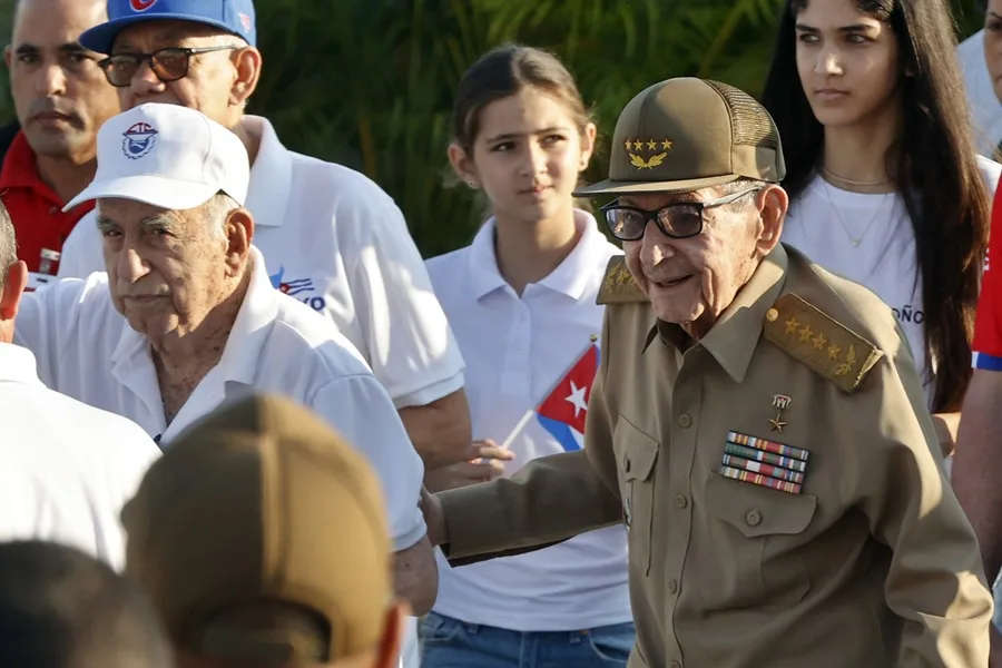 Raúl Castro a juicio