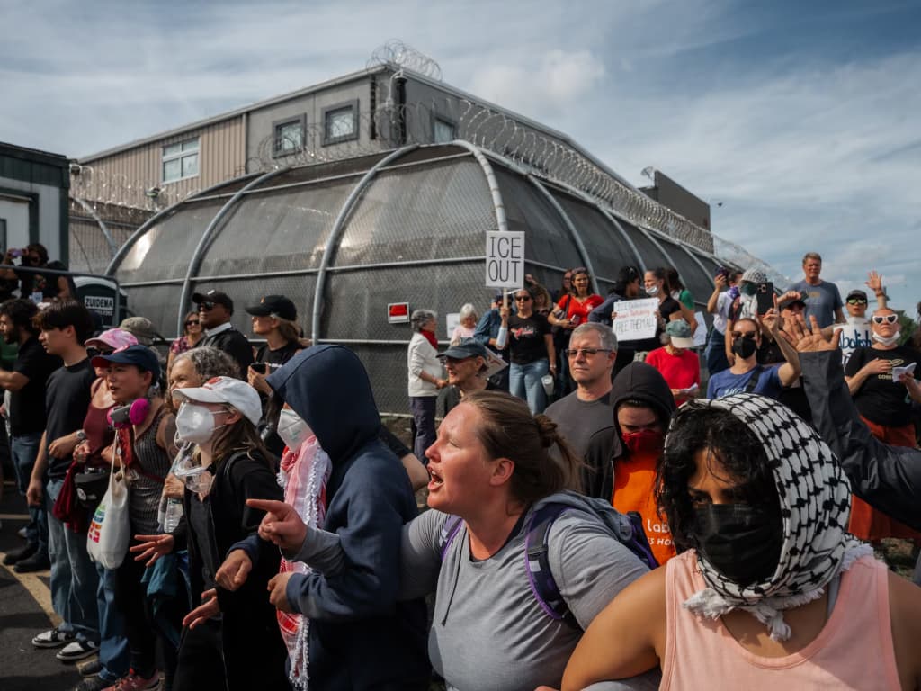 Migrantes demandan a EE. UU. por abusos