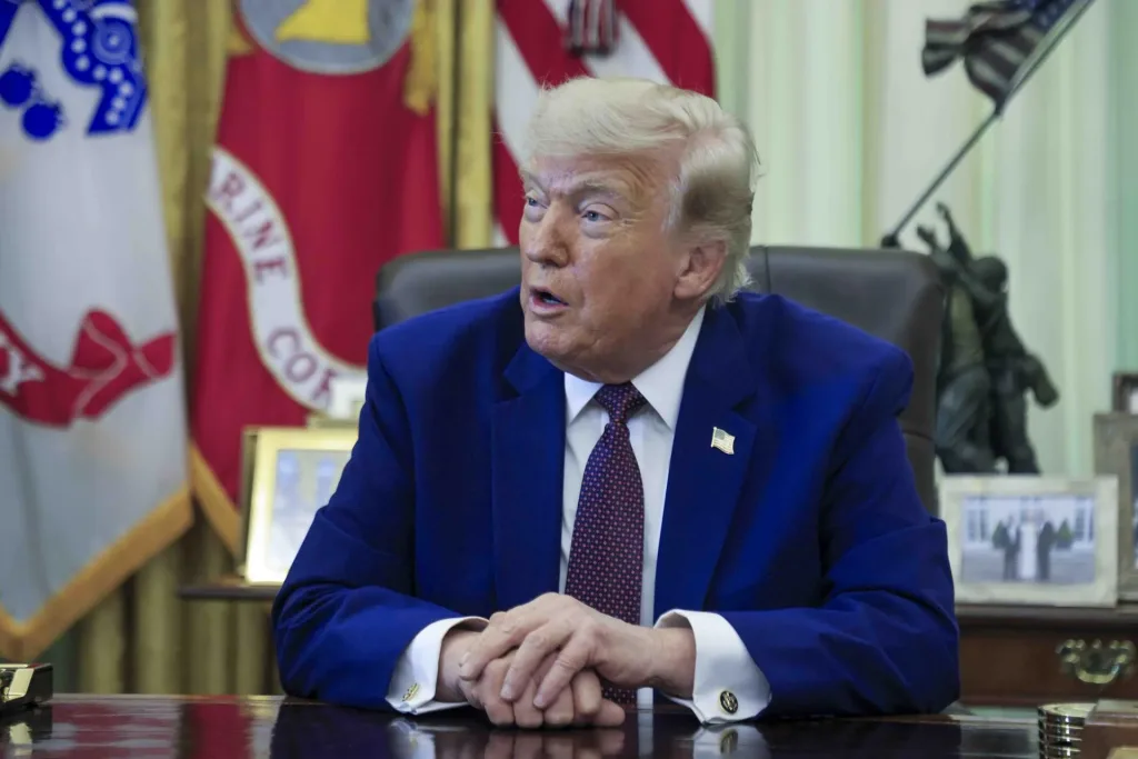 Trump acusa a demócratas de fraude por votos en California