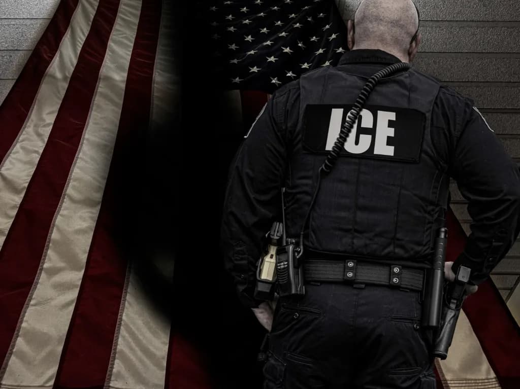 EN PORTADA: MÁS MUERTE EN EL ICE México y la familia del migrante asesinado por ICE en Texas exigen justicia.