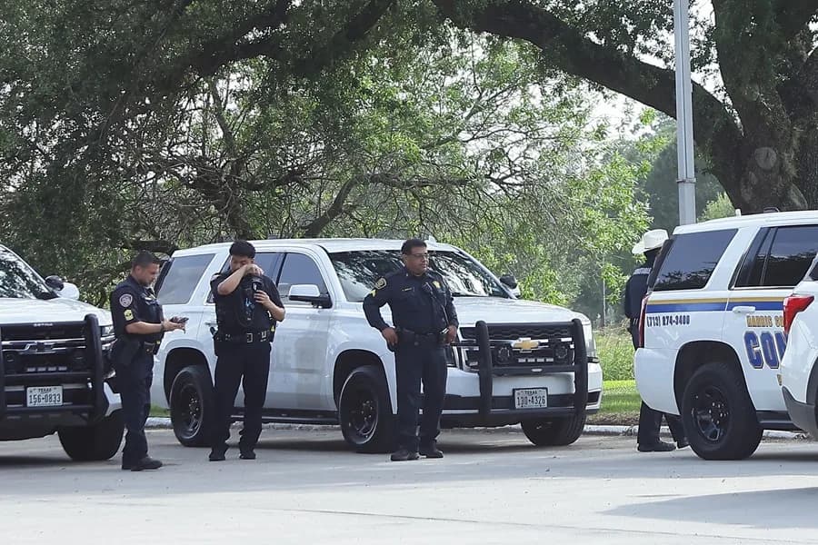 Zar de la frontera defiende disparos