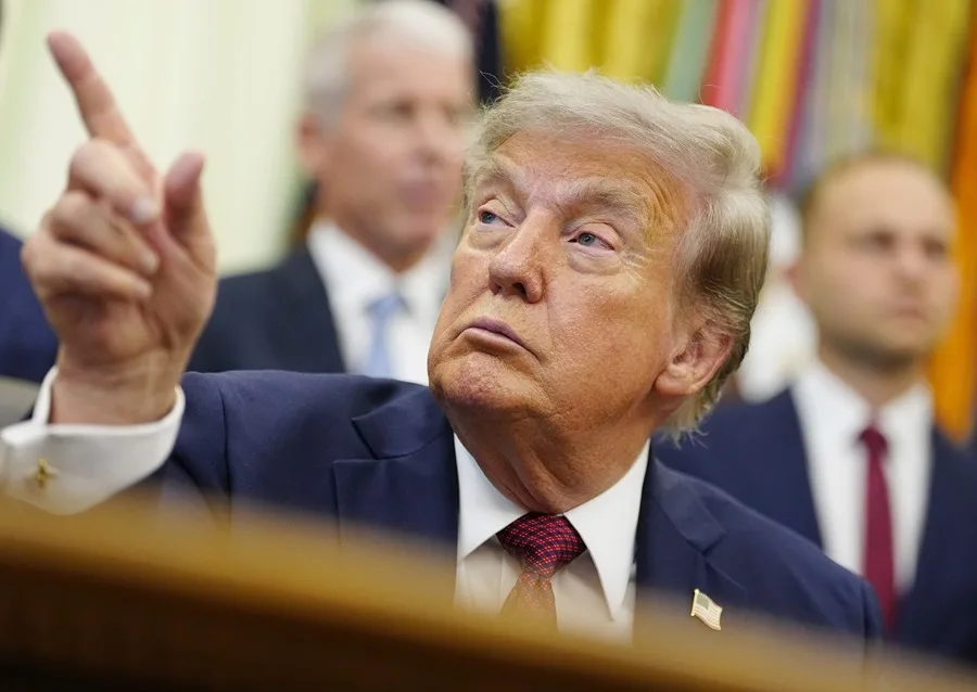 Trump lucha por aprobar la ley “SAVE America” que exige ciudadanía para votar