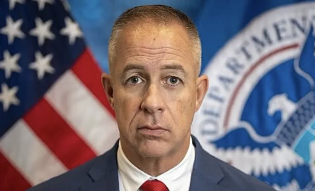 Trump retira su nominación de Lance Schroyer para liderar ICE