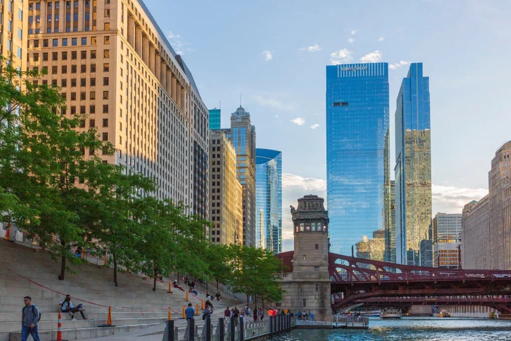 Guía completa para saber dónde hospedarte en Chicago 2026