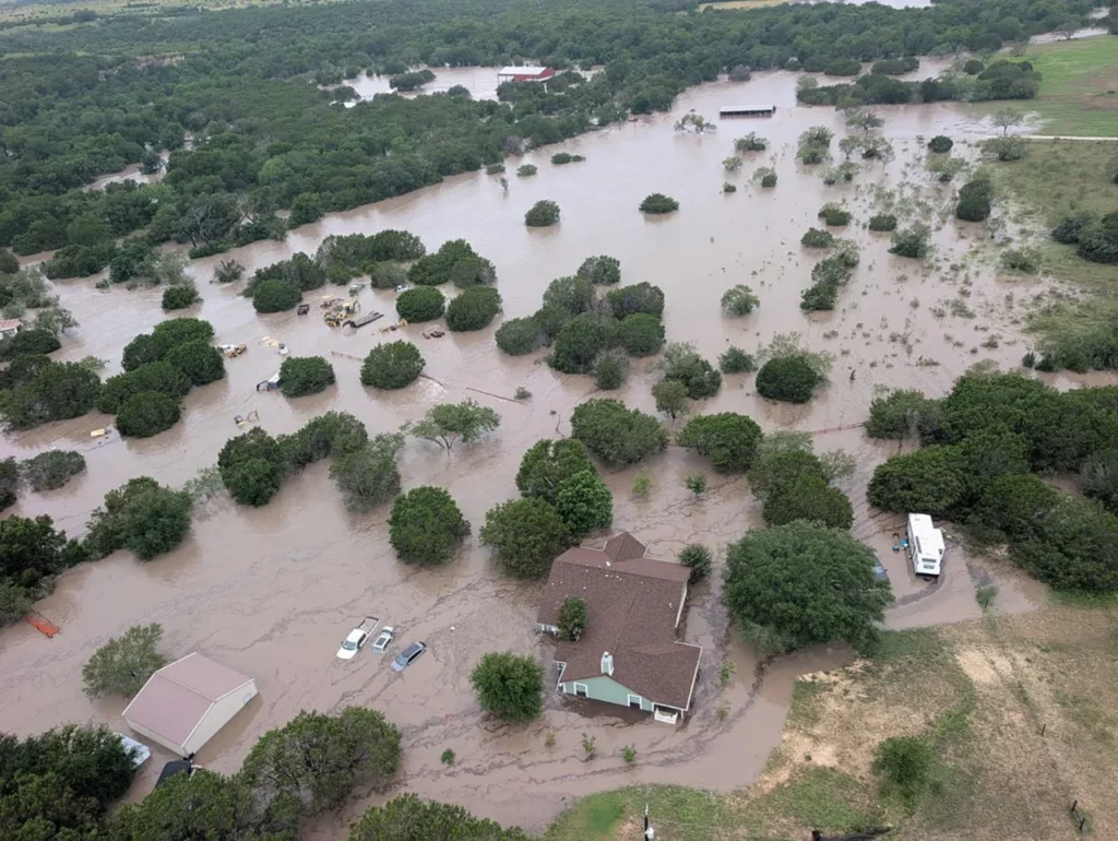 EN PORTADA: EMERGENCIA EN TEXAS