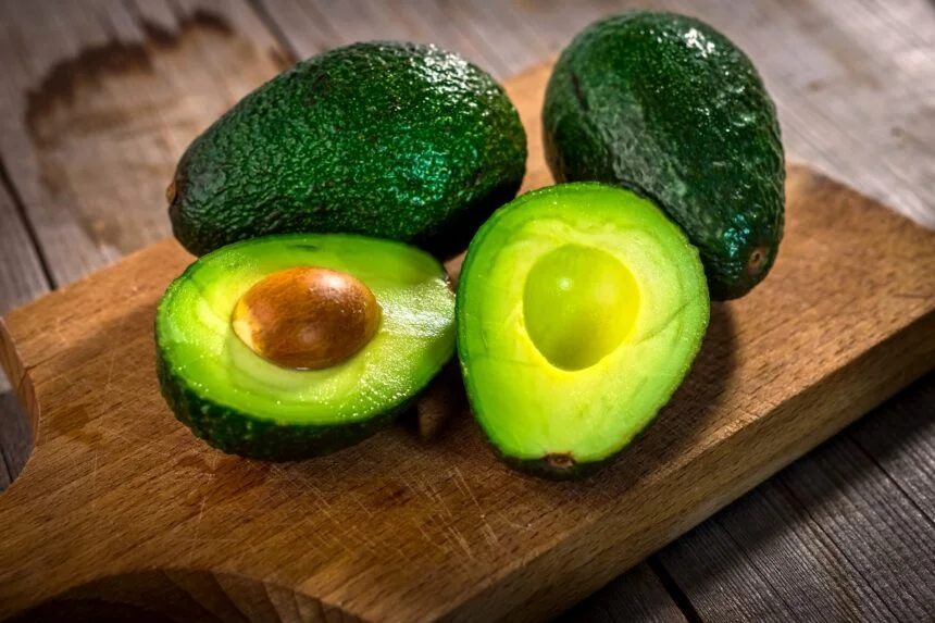 Salud masculina: los superalimentos que no pueden faltar en tu mesa