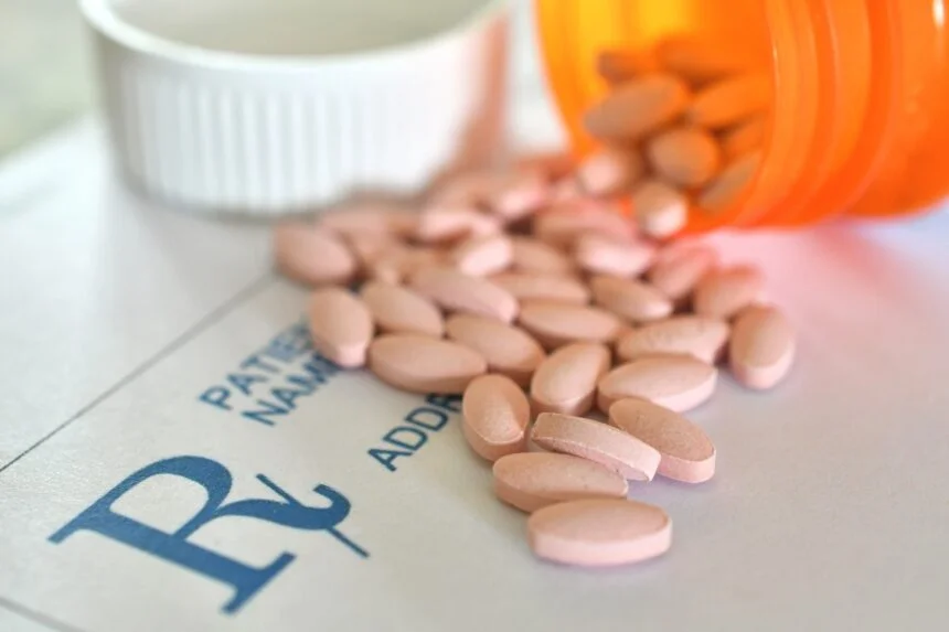¿Medicamentos genéricos o de marca? Descubre cuál es mejor